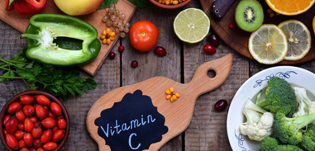 Kenali Fungsi Vitamin C dan B Kompleks Dalam Menjaga Kesehatan Paru-Paru