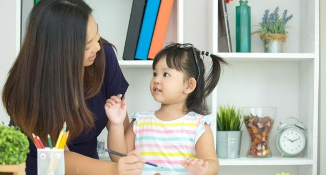 Yuk, Ajari Anak Tunggal 6 Cara Bersosialisasi, Agar Tak Kesepian, Moms!