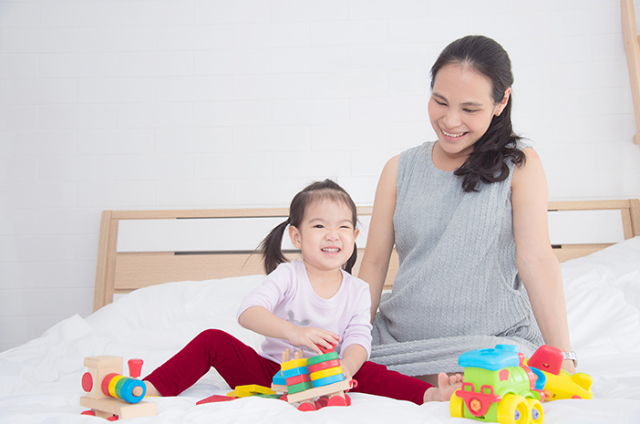 Yuk, Ajari Anak Tunggal 6 Cara Bersosialisasi, Agar Tak Kesepian, Moms!