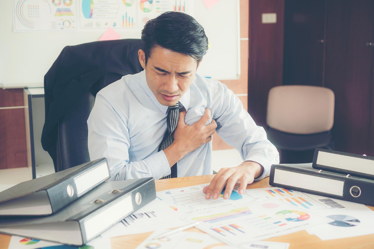 Sepele Tapi Bahaya! Ini 5 Kebiasaan Makan yang Buruk Bagi