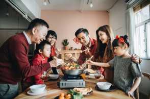 5 Tips Membuat Makan Malam Bareng Keluarga Makin Seru