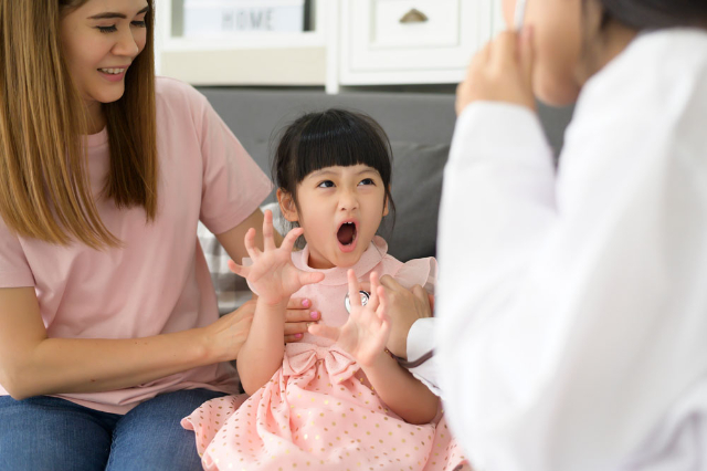 Ini Lho Deretan Ciri-Ciri Autisme pada Anak Usia Dini