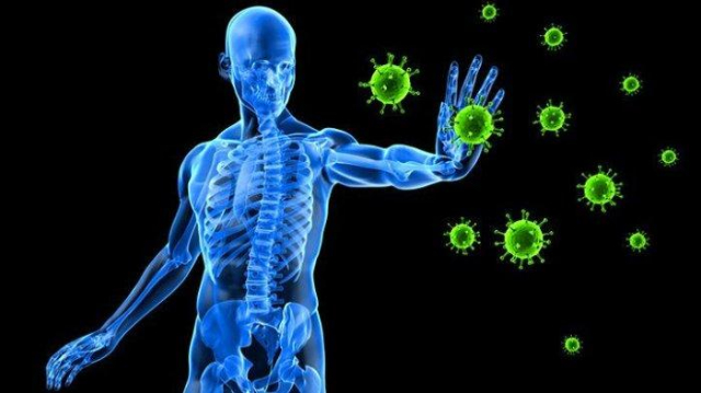 Imun Dapat Melemah Seiring Bertambahnya Usia, Mitos atau Fakta?