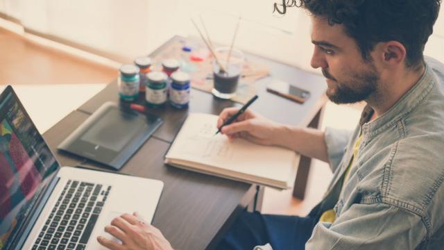 6 Tips Menjadi Konsisten, Kuatkan Prinsip Kerjamu!