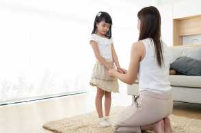 6 Trik Ajari Anak Contoh Disiplin di Rumah, Gak Bikin Anak Stres!