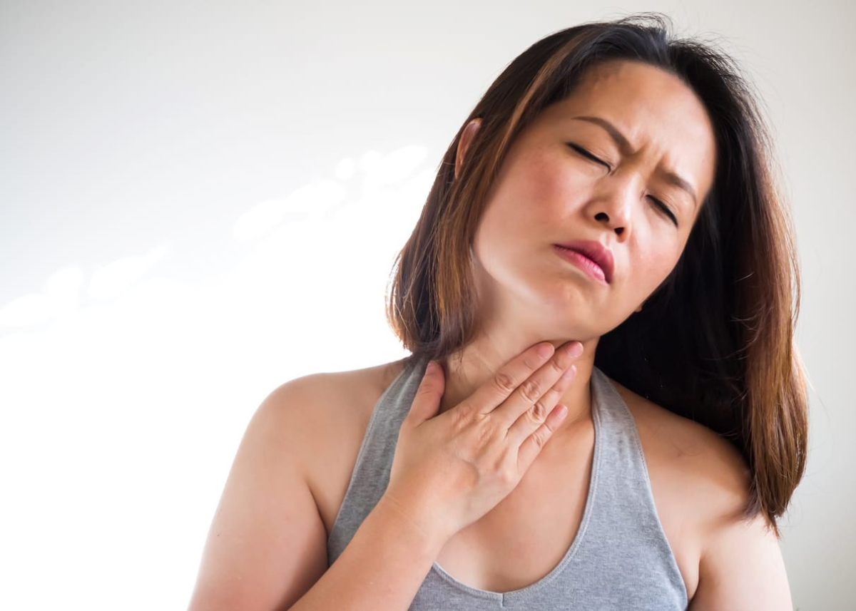 Ini 5 Cara Mengatasi Tenggorokan Sakit Saat Menelan