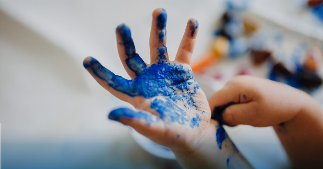 Cara Membuat Finger Painting Buat Anak, Mudah Ditiru, Kok!