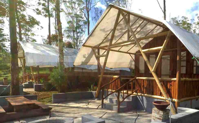 5 Rekomendasi Tempat Camping di Bandung, Tertarik Nyoba?