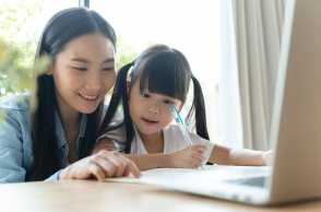 8 Tips Belajar Bahasa Inggris Otodidak untuk Anak