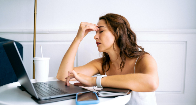 Waspada Burnout Syndrome! Ini Gejala dan Cara Atasinya