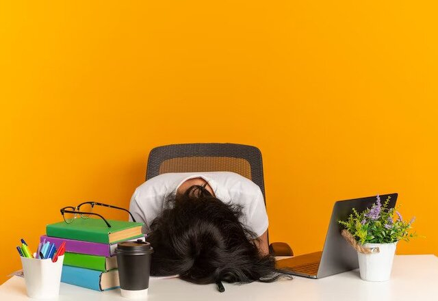 3 Penyebab Fatigue, Gejala, dan Cara Mengatasinya!