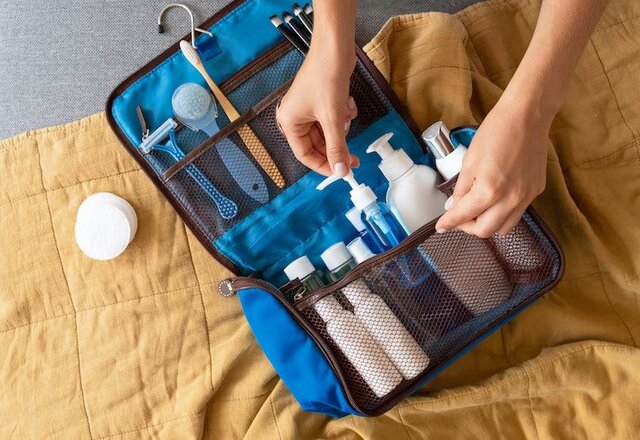 Wajib Bawa! Ini 10 Traveling Kit untuk Temani Liburanmu