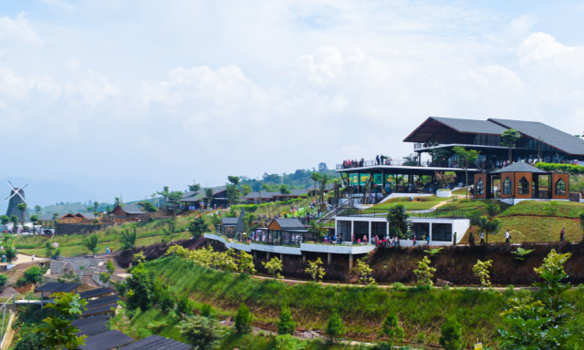 Liburan di Jawa Barat? Ini 5 Wisata Puncak Terbaru & Tipsnya